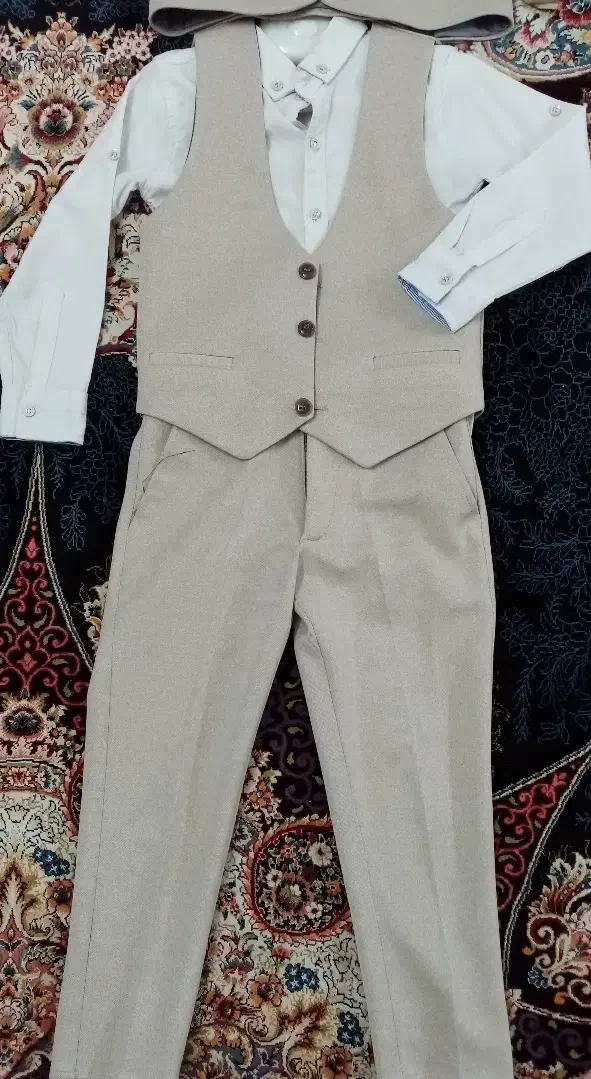 کت وشلوار پسرانه|کفش و لباس بچه|مشهد, کوی دروی|دیوار