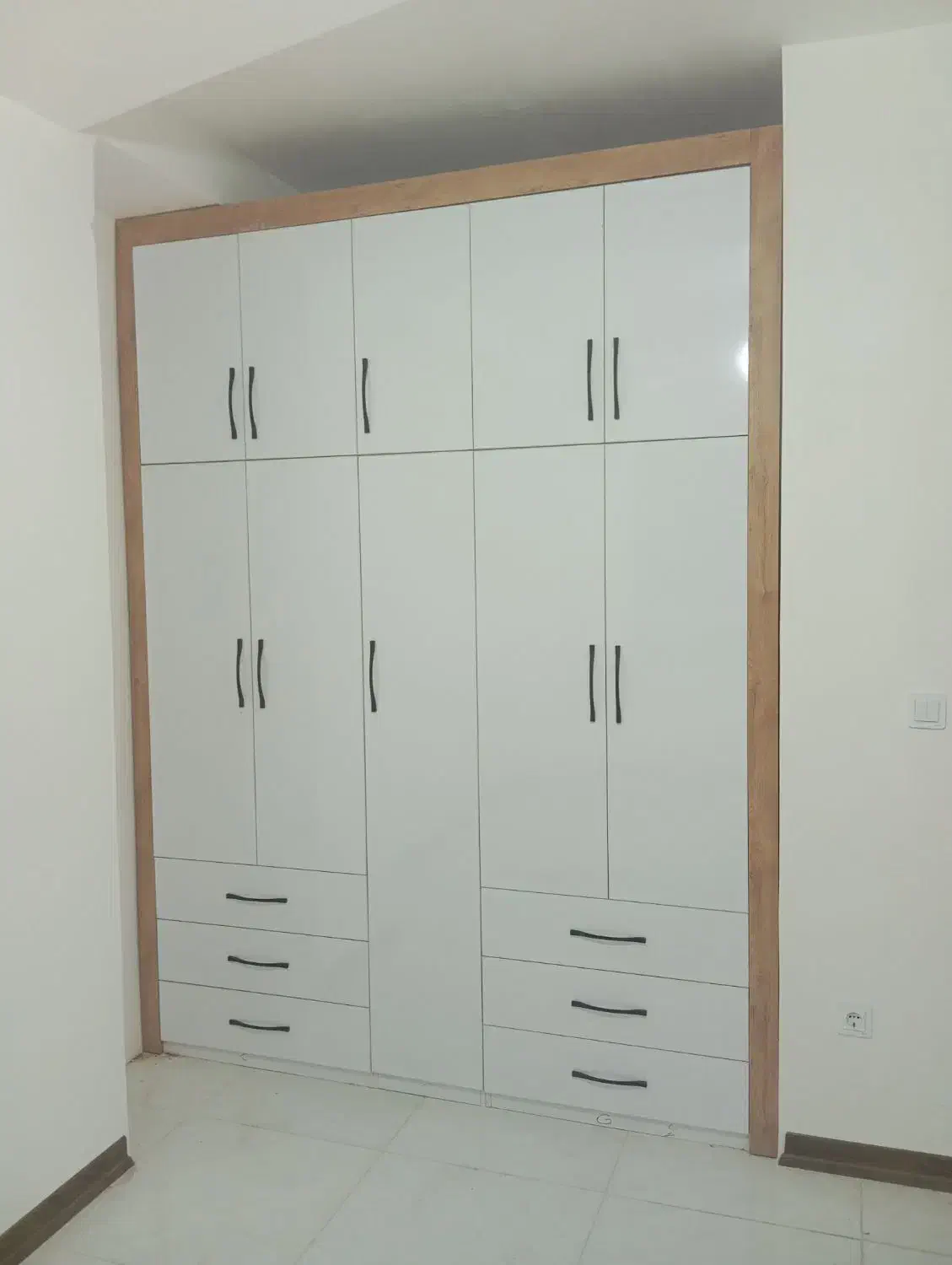 کابینت و کمد دیواری|خدمات پیشه و مهارت|ملایر, |دیوار