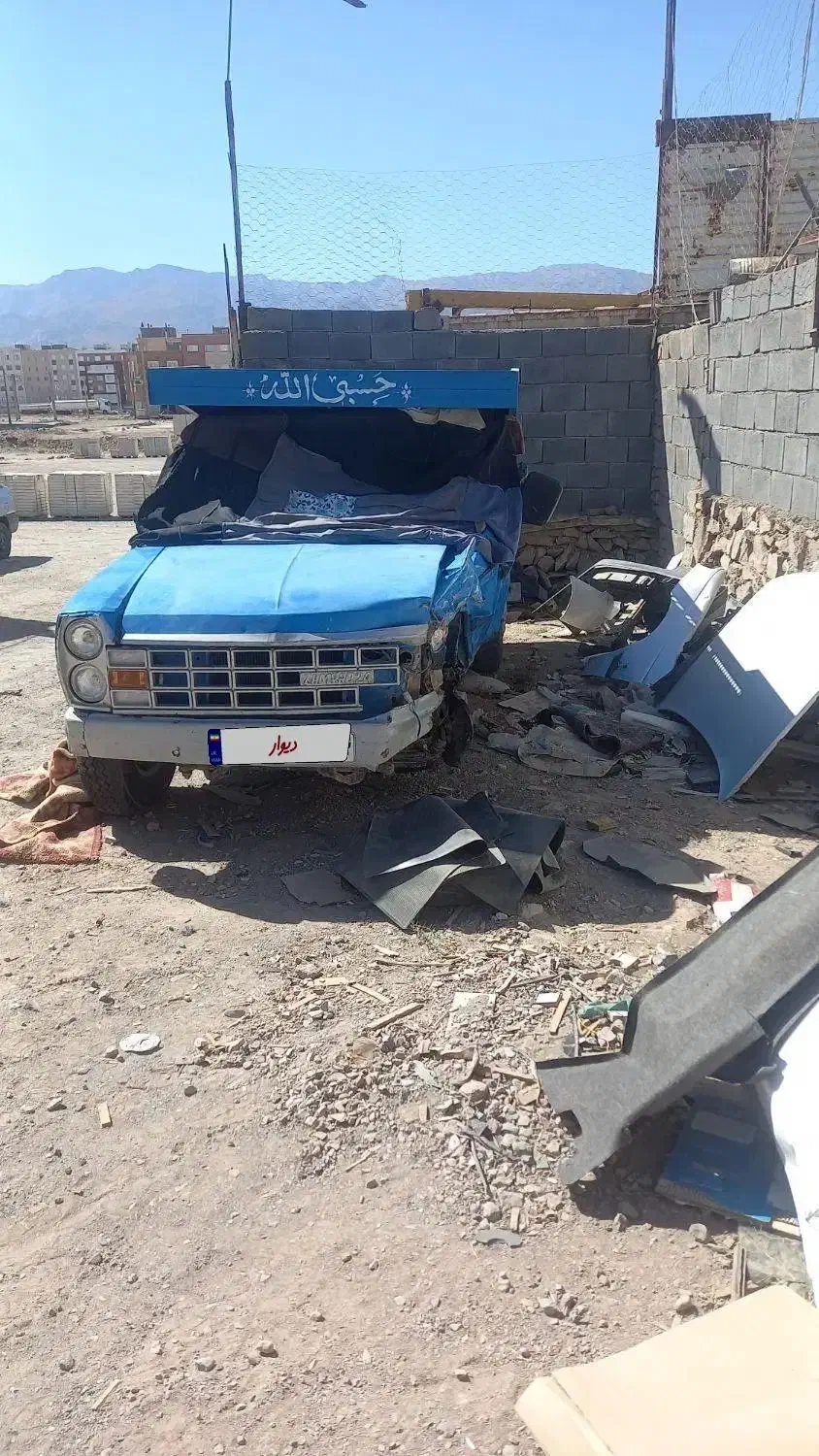 نیسان تصادفی|خودرو سواری و وانت|بیرجند, |دیوار