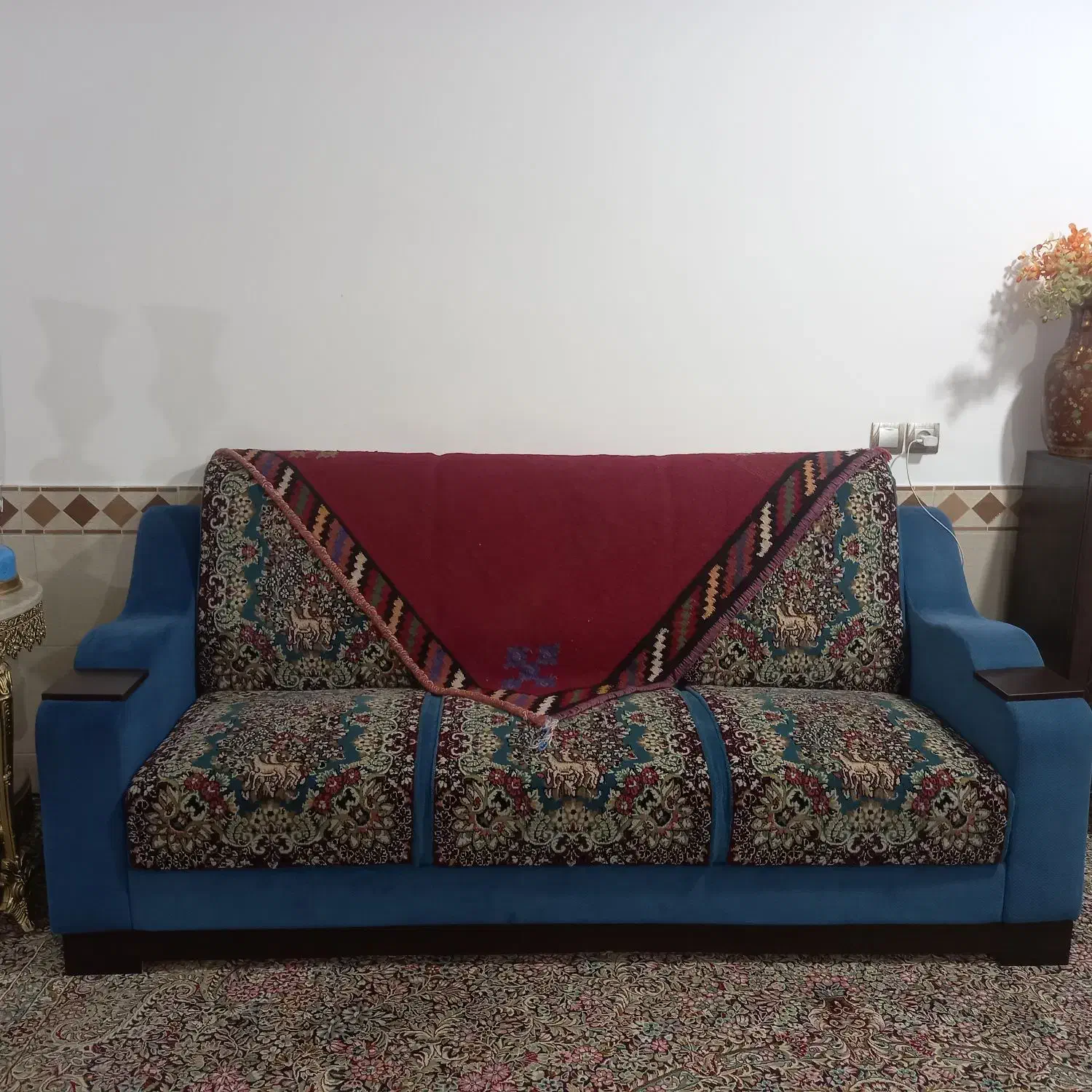 مبل|مبلمان خانگی و میز عسلی|زرند, |دیوار