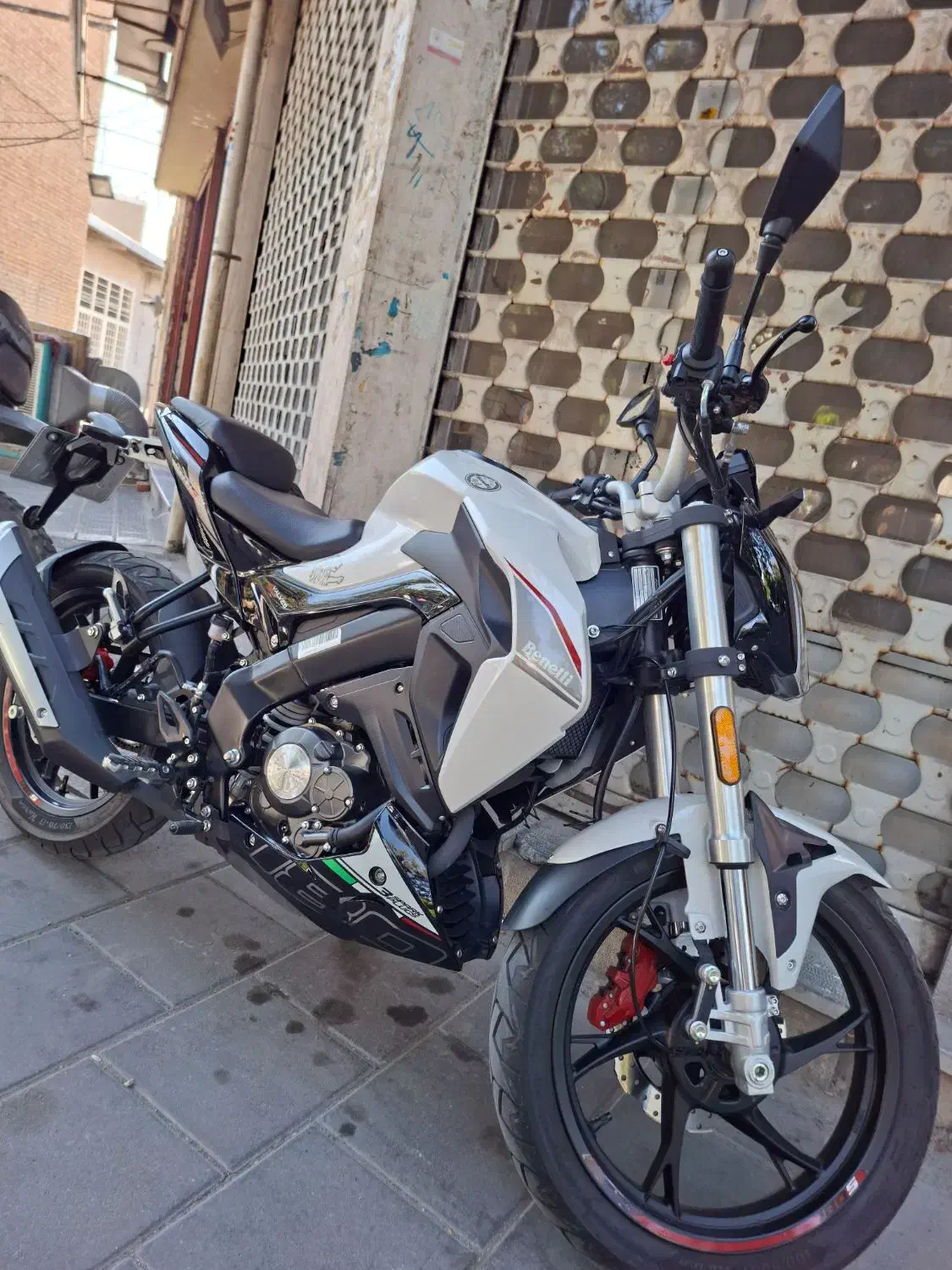 بنلی 180s در حد صفر|موتورسیکلت|ارومیه, |دیوار