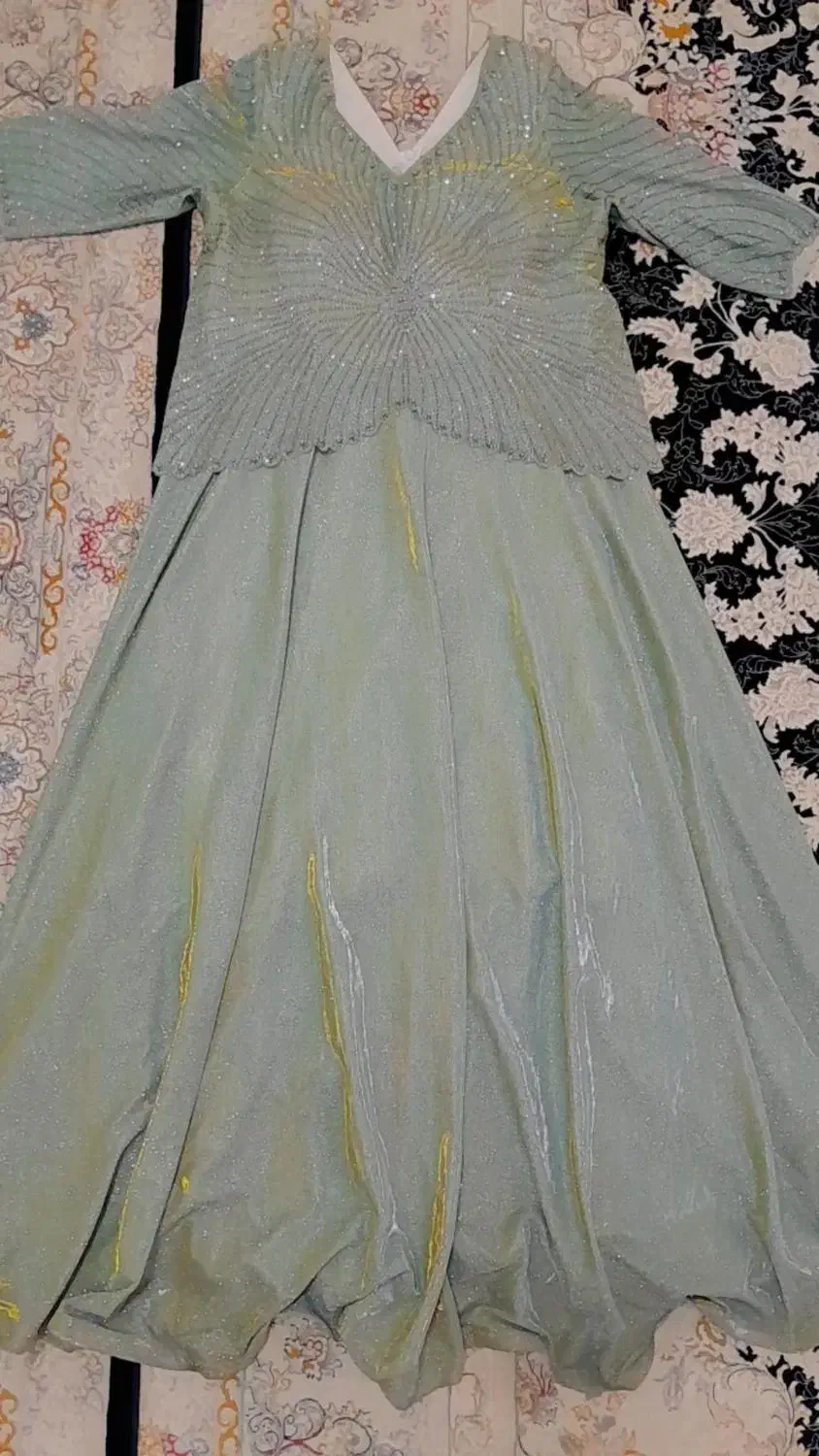 لباس مجلسی|لباس|ساوه, |دیوار