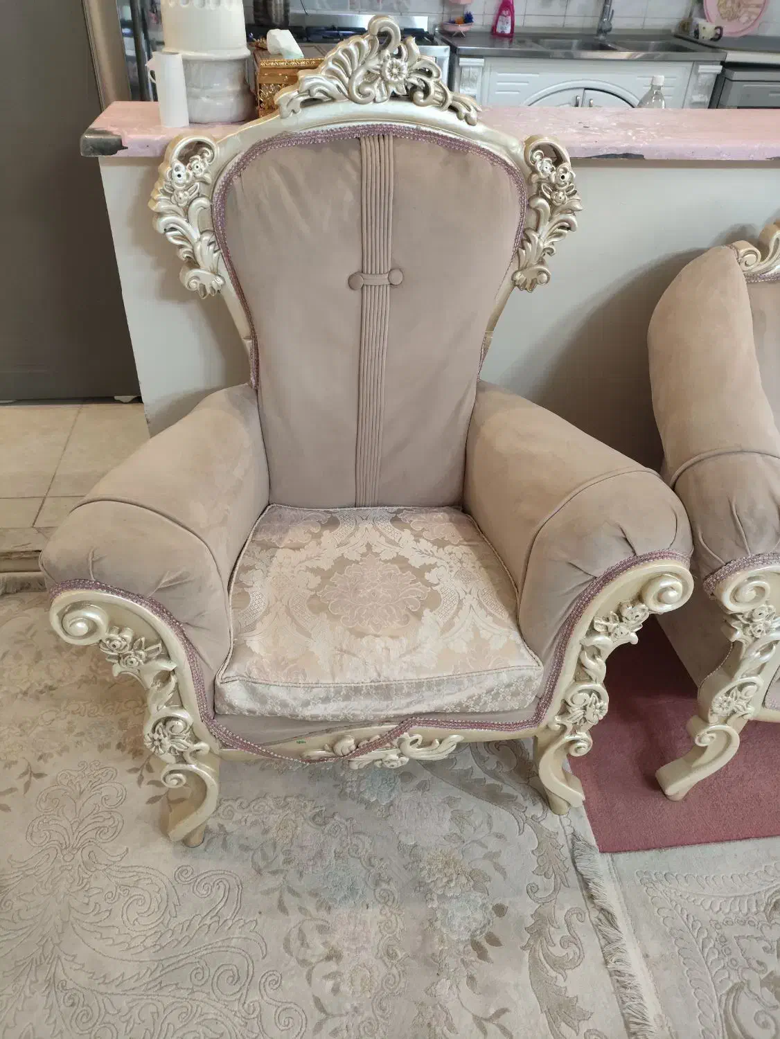 فروش تعدادی وسیله خونه|مبلمان خانگی و میز عسلی|ری, دیلمان|دیوار