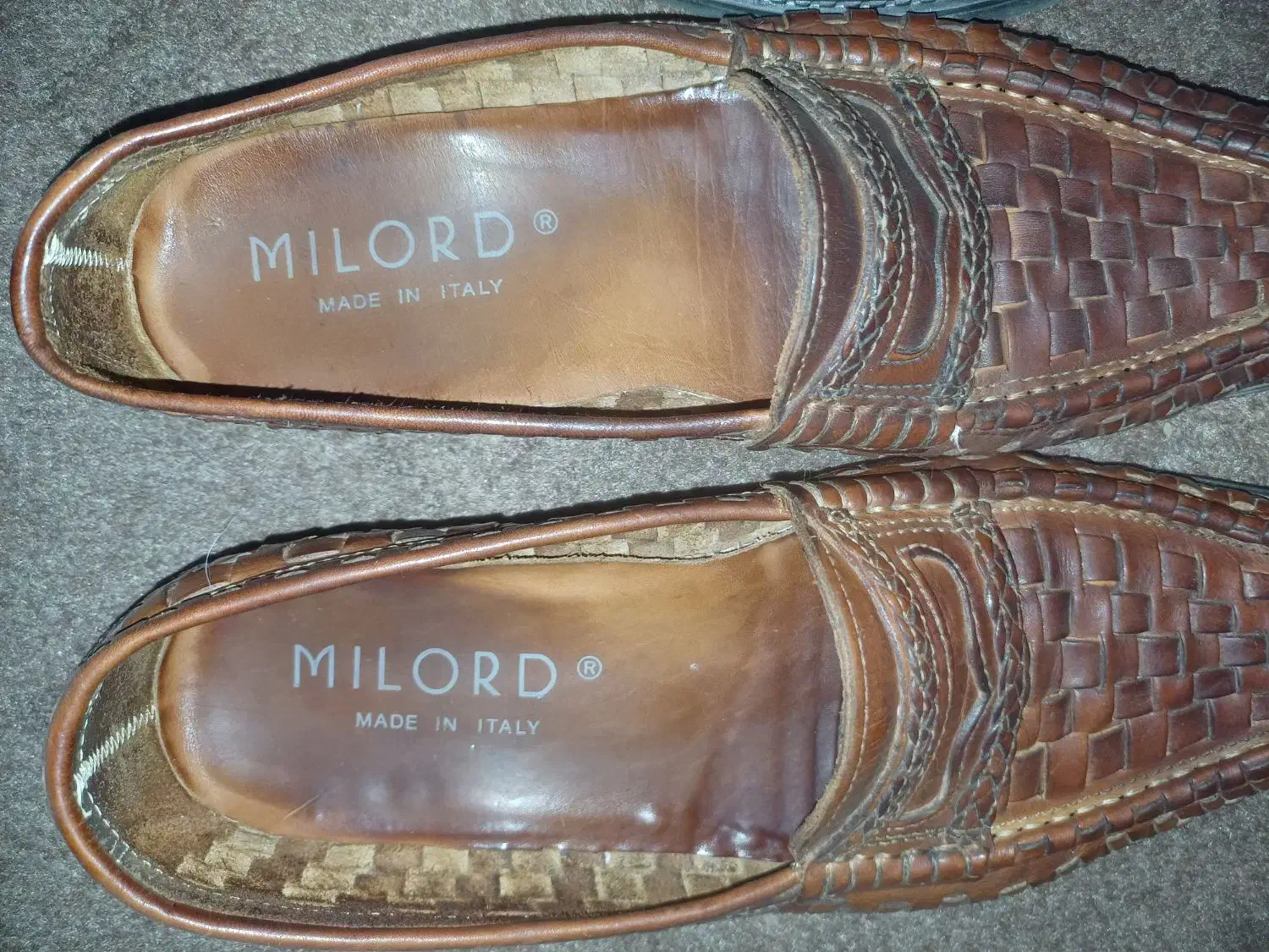 کفش ۴۱ چرم اصل طبیعی|کیف، کفش، کمربند|فلاورجان, |دیوار