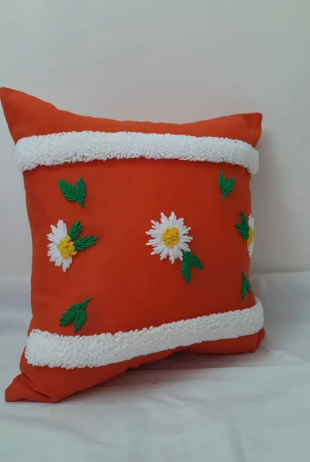 کوسن پانچدوزی|رختخواب، بالش، پتو|پردیس, فاز ۳|دیوار