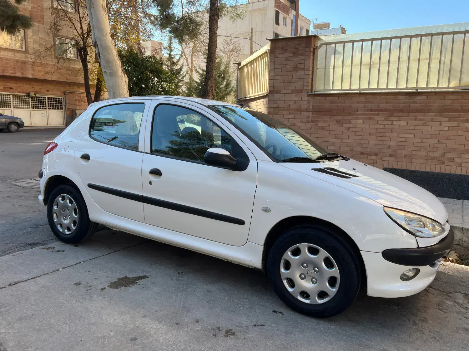 206|خودرو سواری و وانت|شیراز, فرهنگ شهر|دیوار