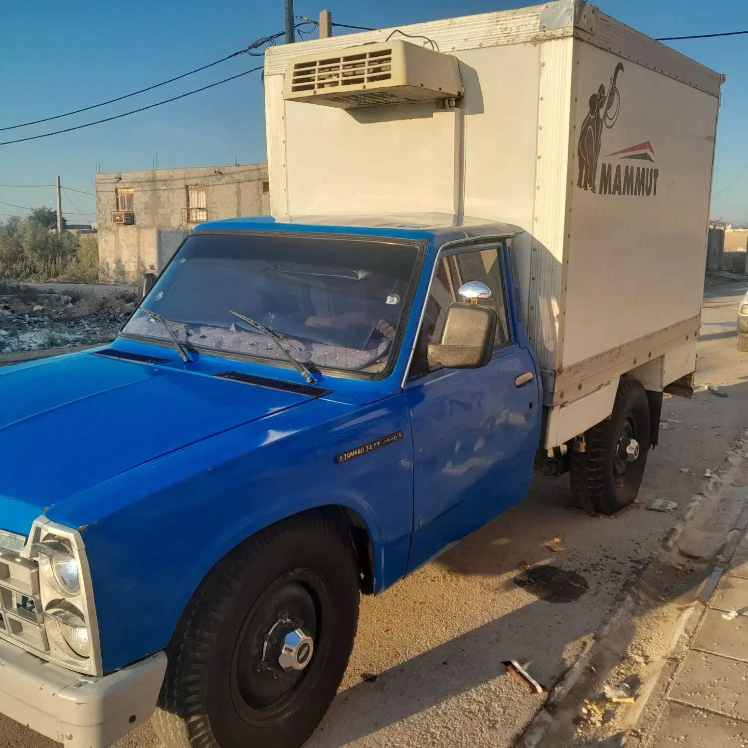 نیسان سفید یخچالی ۸۴ فابریک و آبی۸۵|خودرو سواری و وانت|چغادک, |دیوار