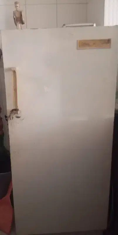 یخچال آمایش قدیمی فروش فوری|یخچال و فریزر|گلبهار, شهر جدید گلبهار|دیوار