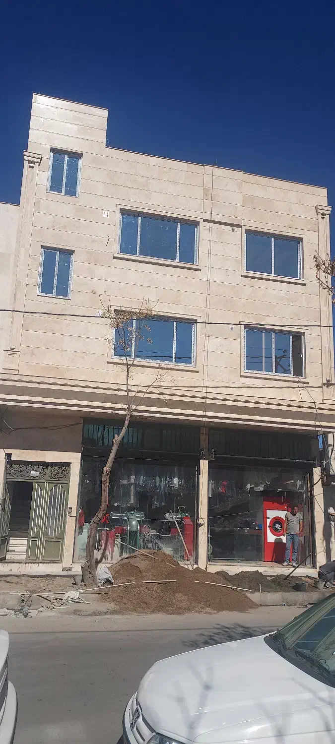 درب و پنجره دوجداره صفری|مصالح و تجهیزات ساختمان|دلیجان, |دیوار