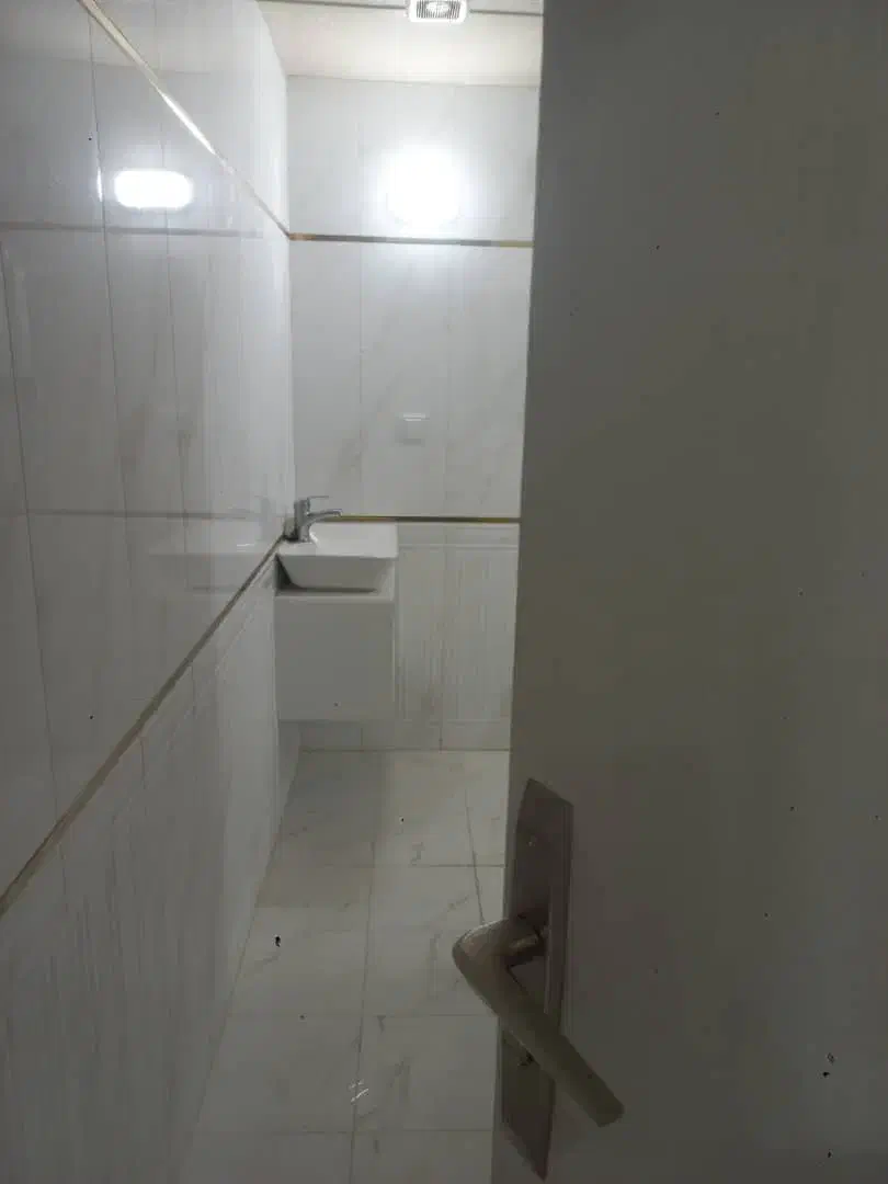 ۱۱۵متر  آسانسور پارکینگ در یاسر کوچه عباسخانی