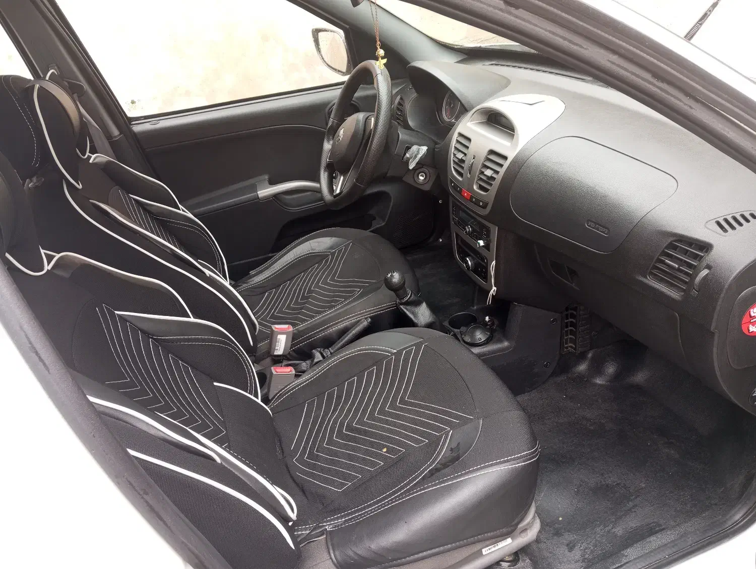 ساینا s|خودرو سواری و وانت|ملایر, |دیوار