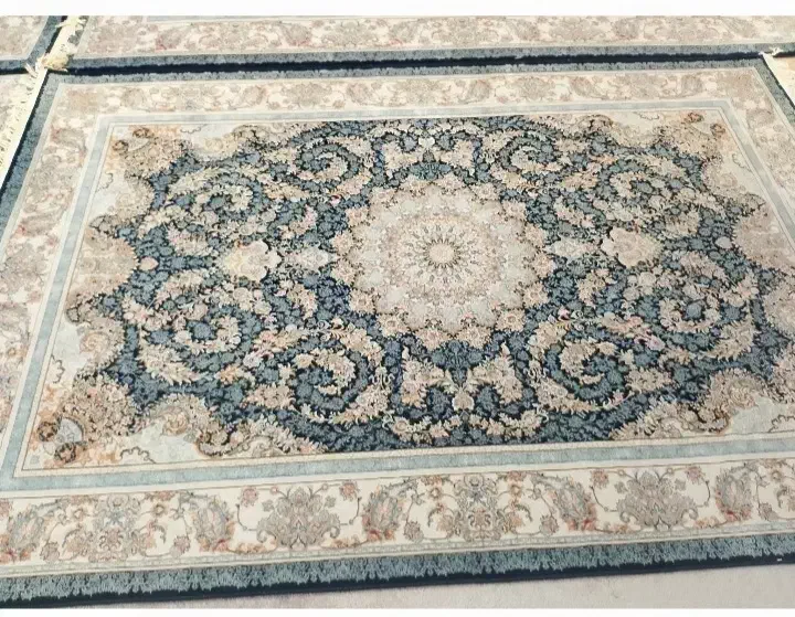 فرش درجه یک استفاده نشده|فرش|قم, باغ شریفی|دیوار