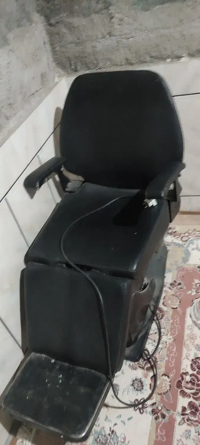 صندلی برقی آرایشگاه|آرایشگاه و سالنهای زیبایی|داراب, |دیوار