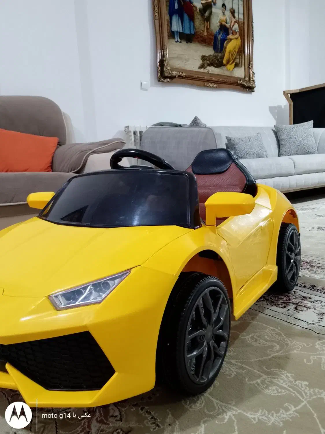 ماشین شارژی لامبورگینی|اسباببازی بچه|سنندج, |دیوار