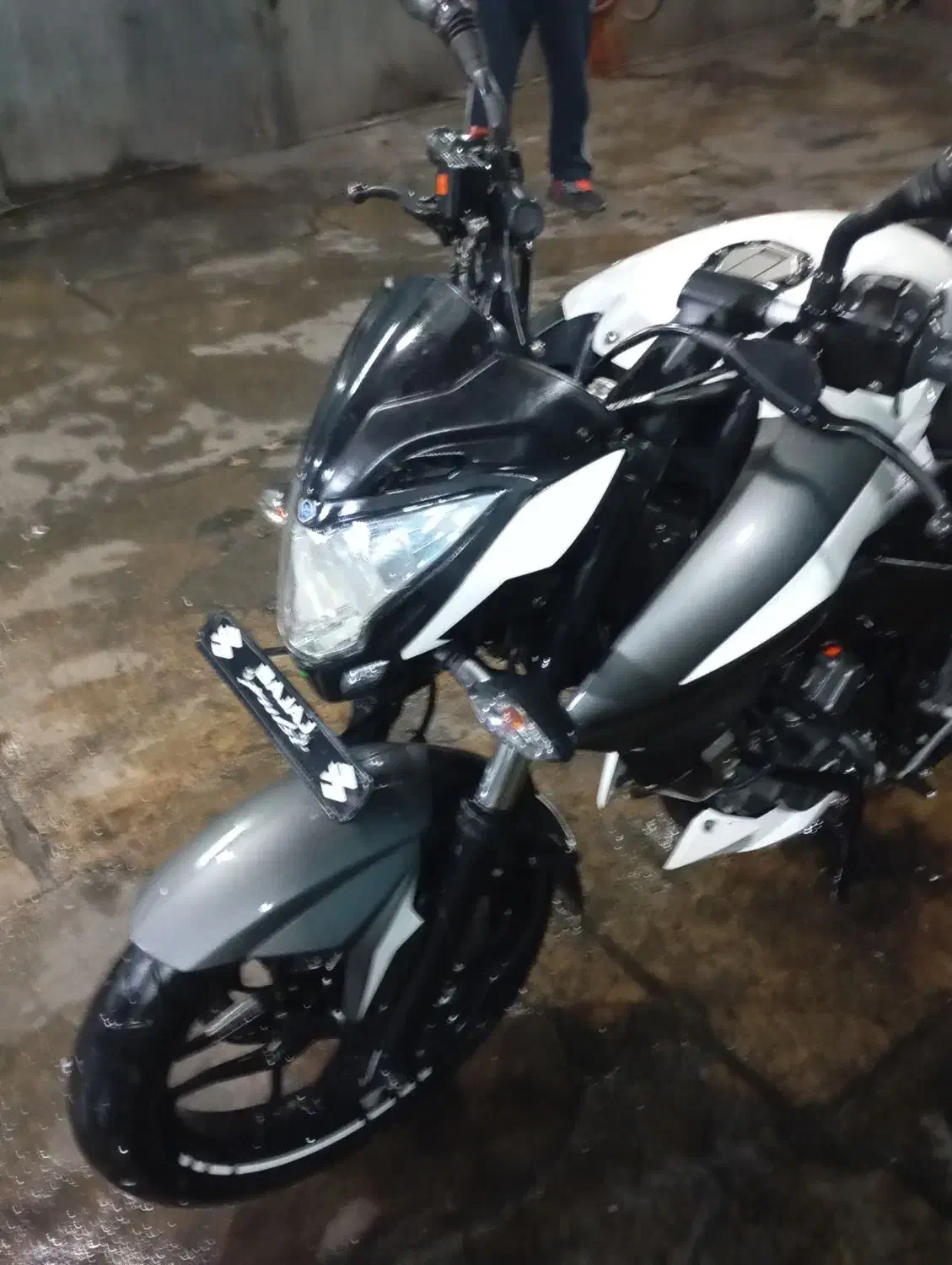 پالس ان اس ns200 مدل 1400|موتورسیکلت|تهران, چهارصد دستگاه|دیوار