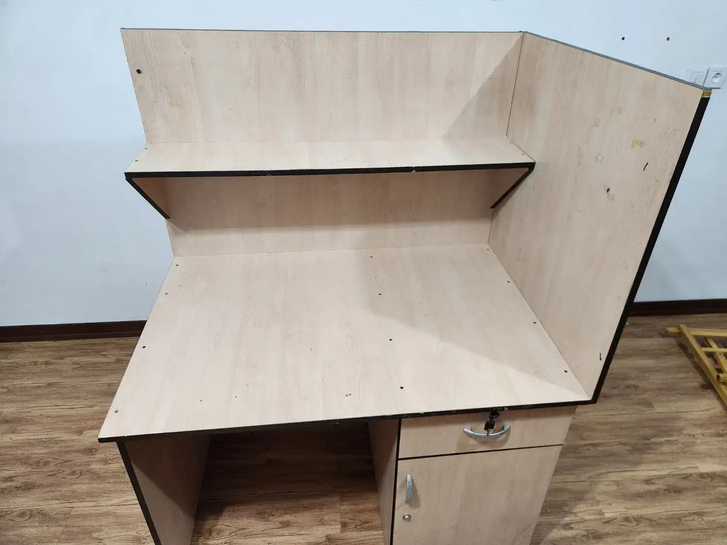 میز کار|فروشگاه و مغازه|لنجان, |دیوار