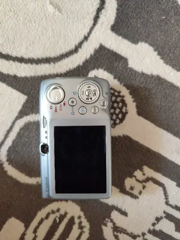 دوربین کنون 970 سالم|دوربین عکاسی و فیلم‌برداری|تهران, اسکندری|دیوار