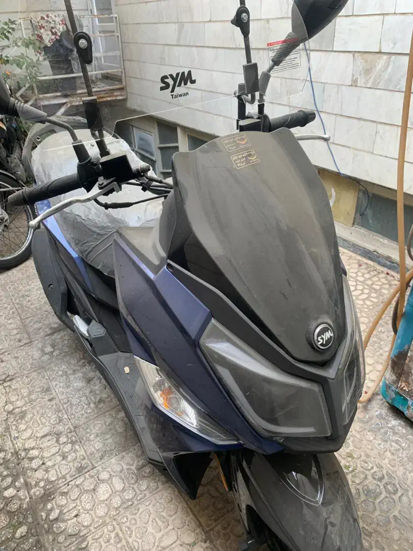 j200|موتورسیکلت|تهران, نیروی هوایی (پیروزی)|دیوار