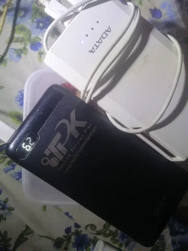 پاور بانک کار کرده تضمینی۲عدد،.شارژ گوشی اندروید|لوازم جانبی موبایل و تبلت|یزد, |دیوار