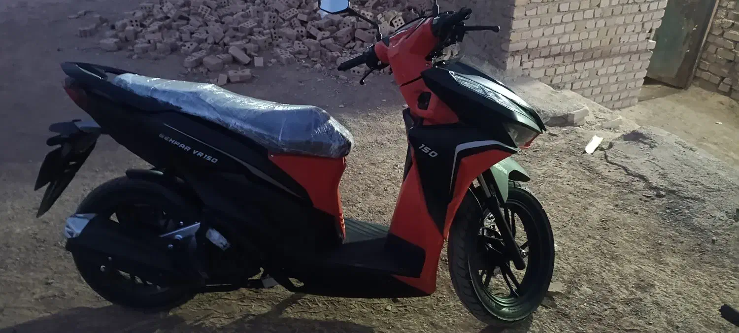موتور کلیک 150 مدل 1401 معاوضه با موتور 200|موتورسیکلت|نیشابور, پاستور|دیوار