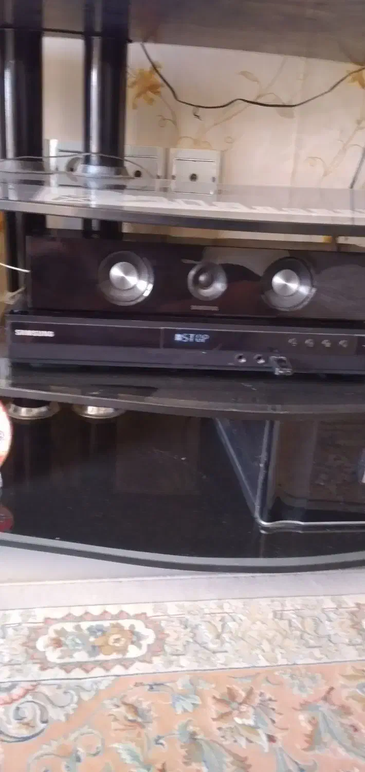 صوتی وتصویری اصل کره فلش خور در حد آکبند|سیستم صوتی خانگی|هشتگرد, فاز ۱ مهستان|دیوار