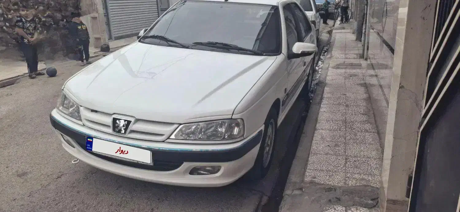 پژو پارس دوگانه فابریک مدل 98درحد کم کار|خودرو سواری و وانت|قم, شهرک امام حسین|دیوار