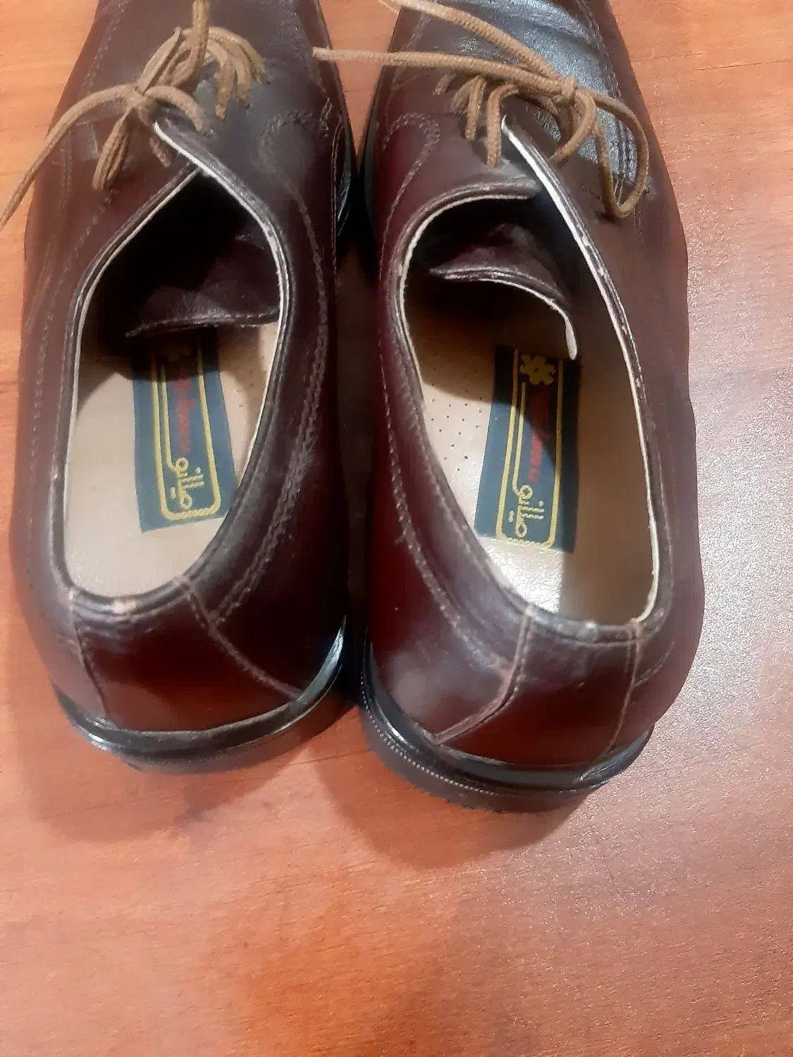 کفش و بوت چرم مردانه سایز ۴۰ و ۴۱ میلانو و بهشتیان|کیف، کفش، کمربند|اصفهان, کوی امیریه|دیوار