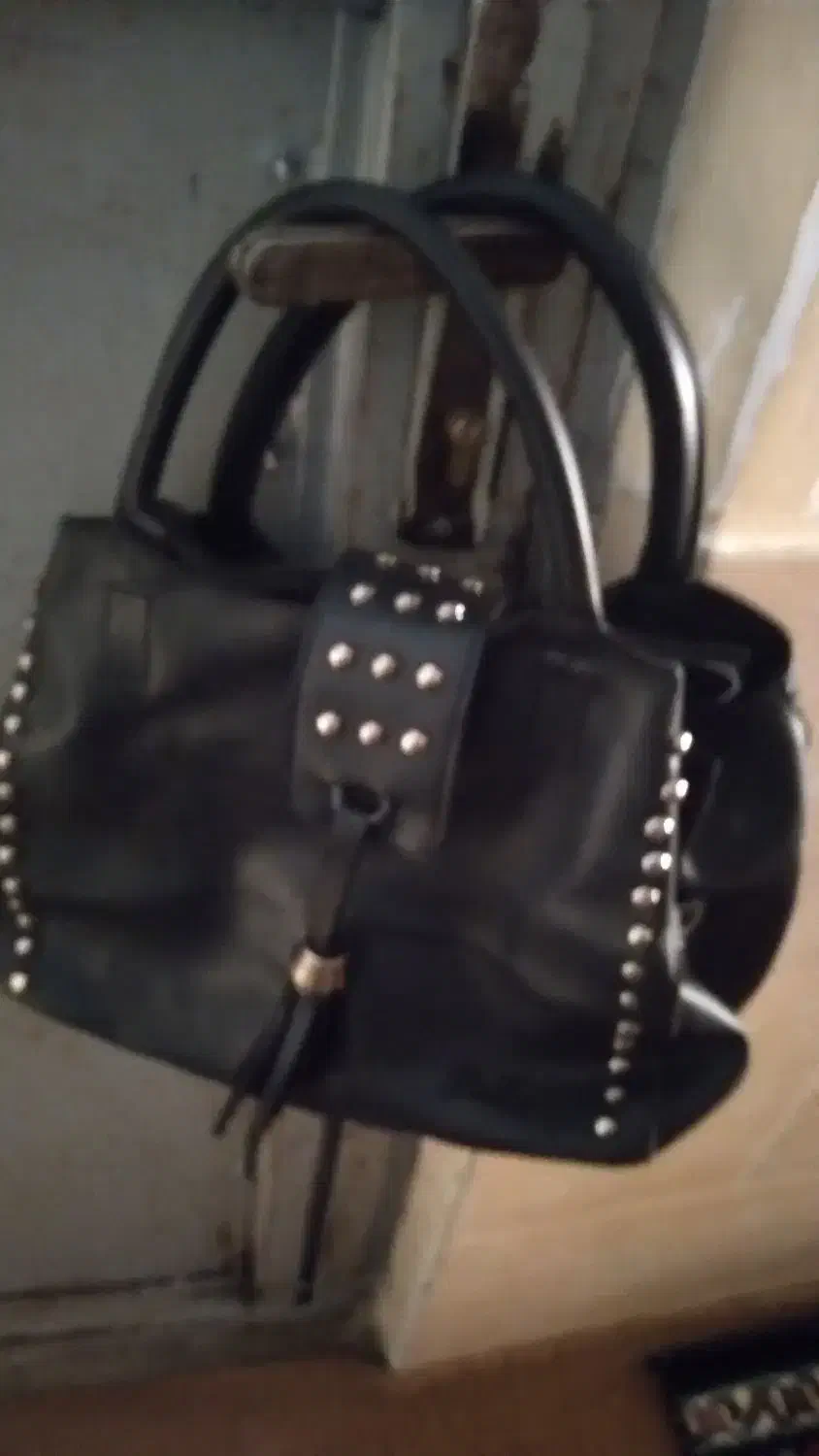 دوعدد کیف سالم است به فروش میرسه|کیف، کفش، کمربند|جیرفت, |دیوار