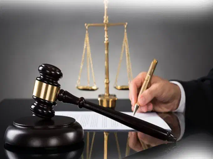 وکیل پایه یک دادگستری و مشاور حقوقی|خدمات مالی، حسابداری، بیمه|هشتگرد, هشتگرد قدیم|دیوار