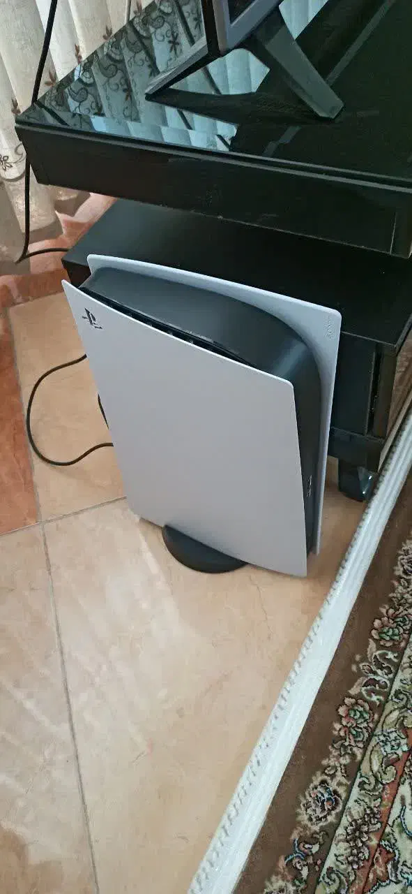 ps5 استاندارد دیسک خور تک دسته|کنسول، بازی ویدئویی و آنلاین|قم, شهرک قدس|دیوار
