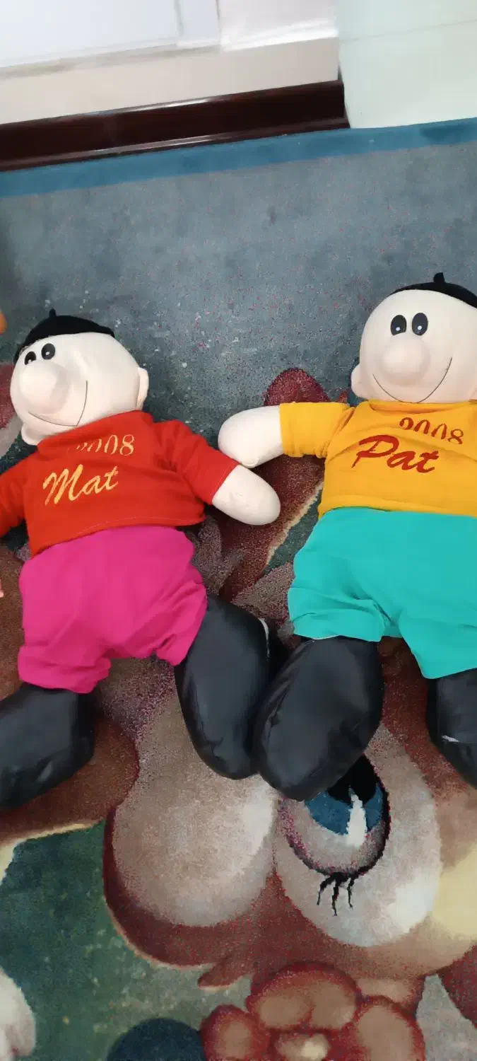 تعدادی عروسک|اسباببازی بچه|اهواز, شهرک حفاری|دیوار