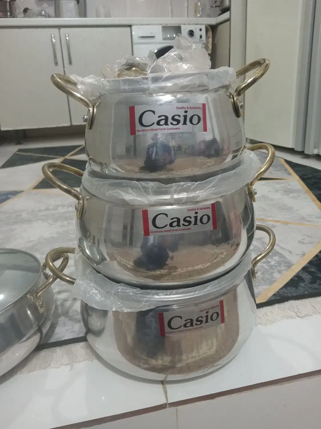 قابلمه روحی|ظروف پخت‌وپز|هشتگرد, شهرک راه آهن|دیوار