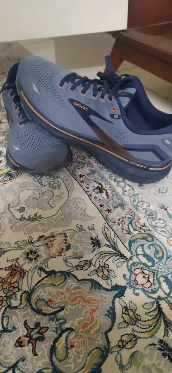 کفش اسپرت|کیف، کفش، کمربند|مشهد, هنرور|دیوار