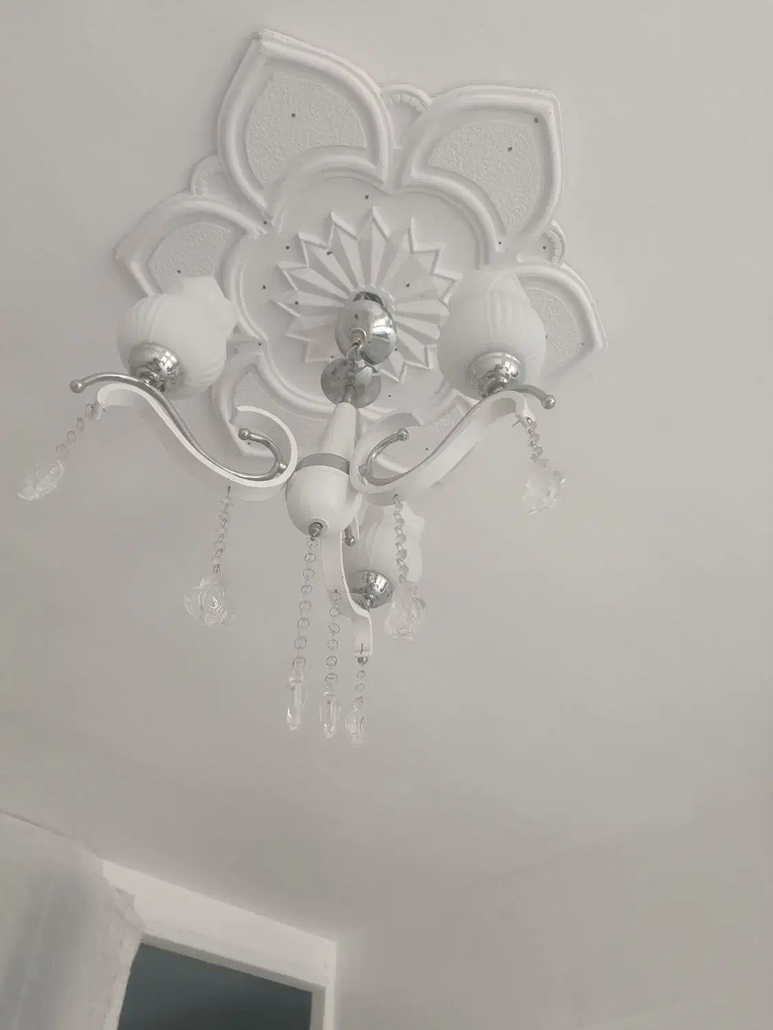 لوستر|لوستر و چراغ آویز|شیراز, شهدای شهرک سعدی|دیوار