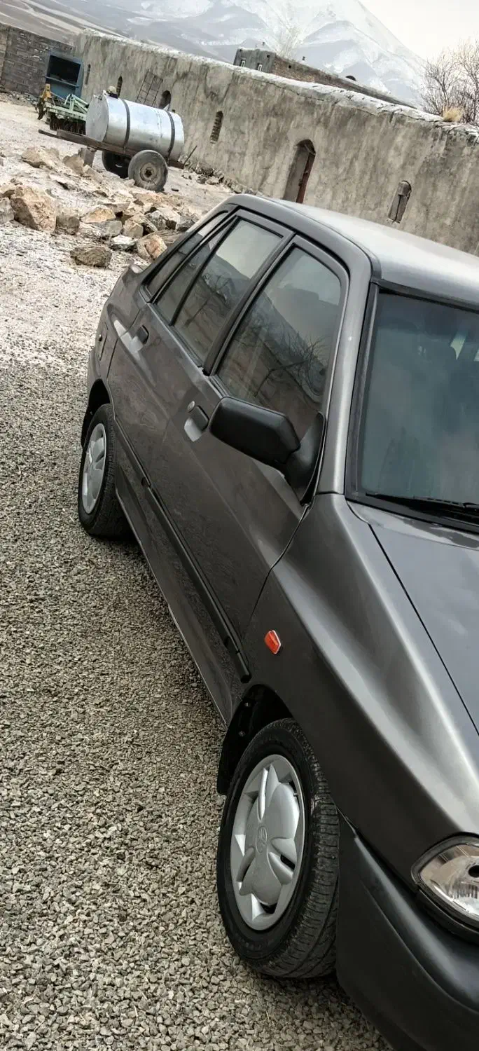 نقدی|خودرو سواری و وانت|دهگلان, |دیوار