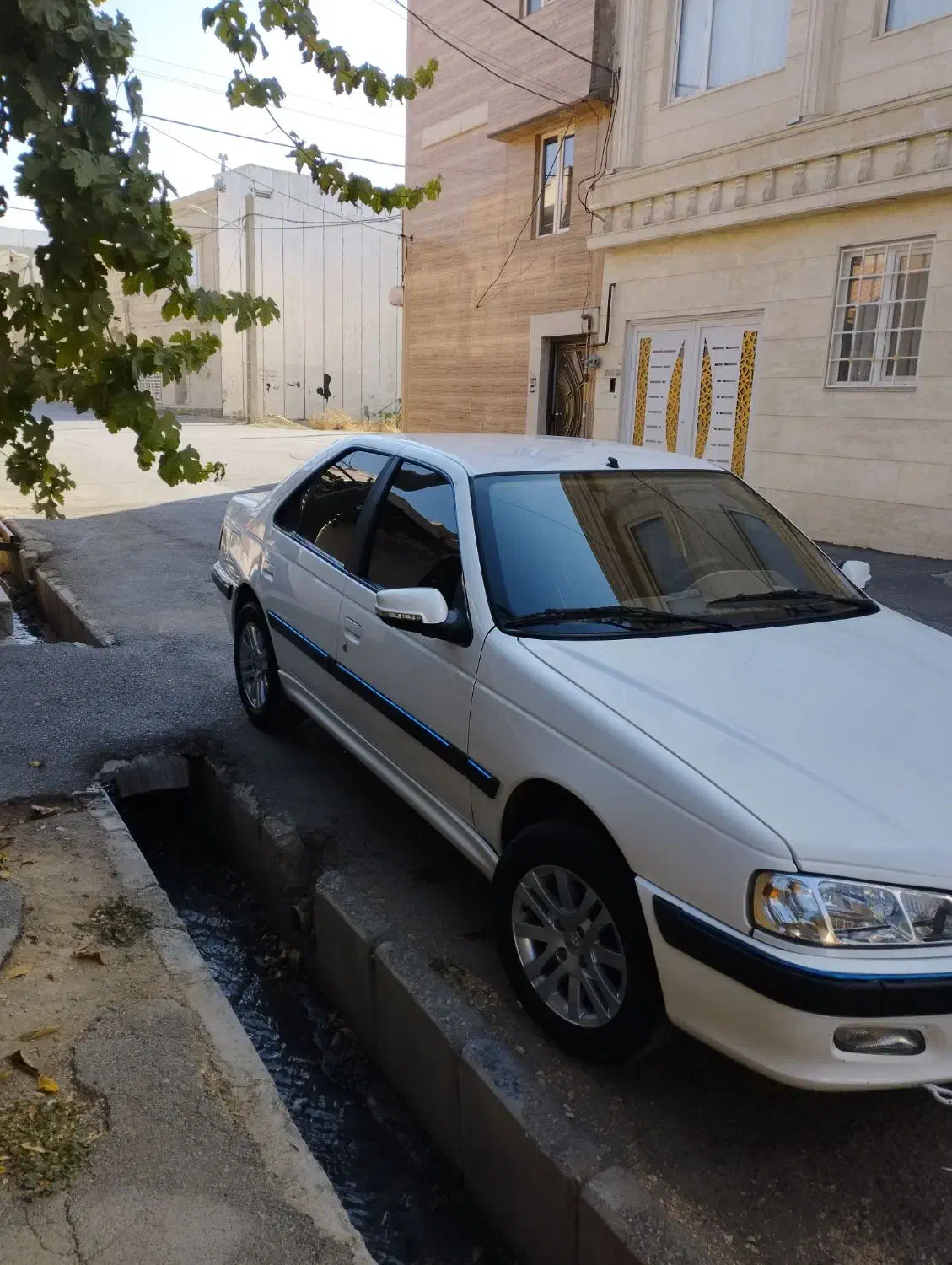 پژو پارس|خودرو سواری و وانت|ازنا, |دیوار