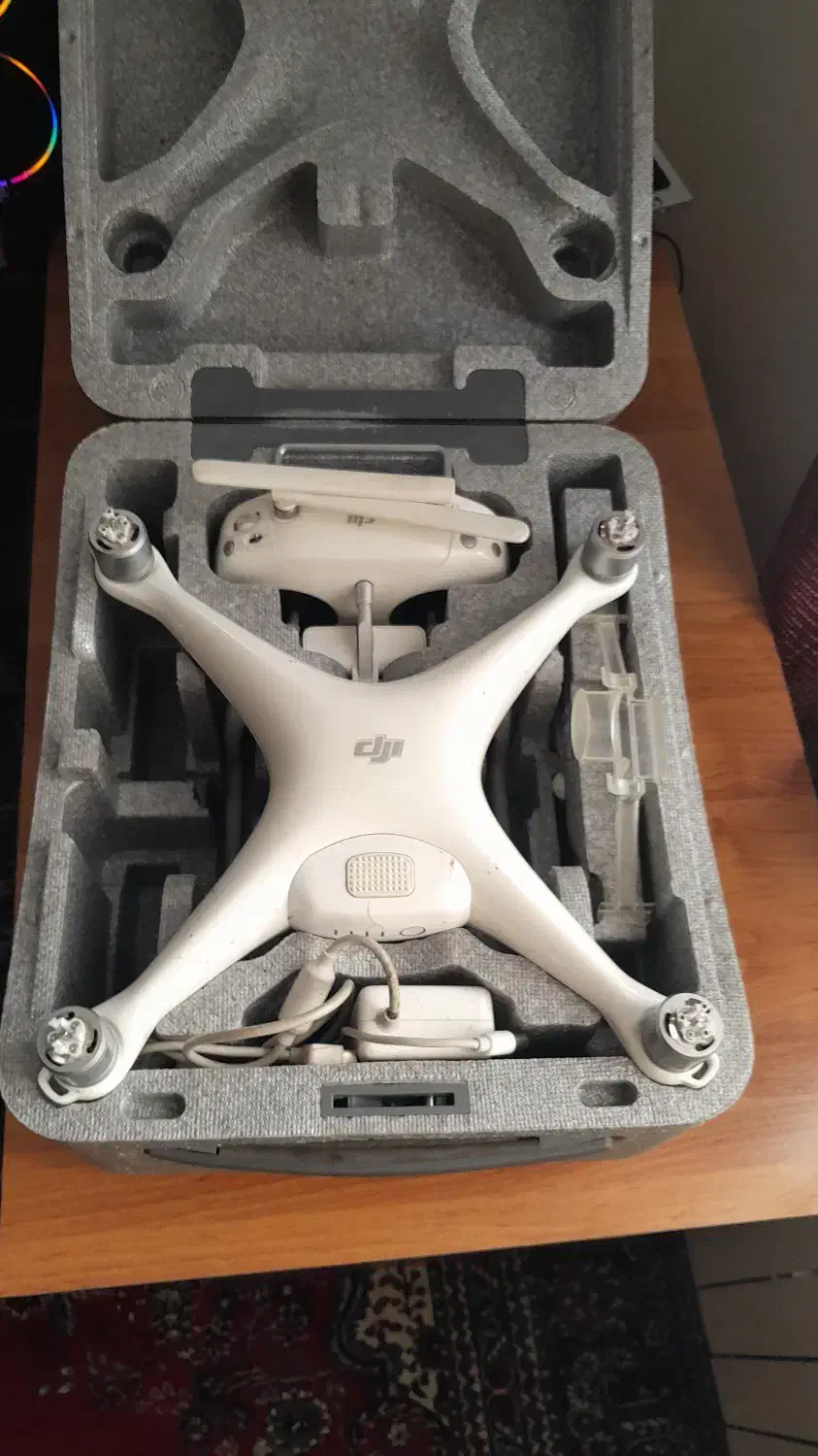 فانتوم ۴ / phantom 4|دوربین عکاسی و فیلم‌برداری|تهران, گلستان (شهرک راه آهن)|دیوار
