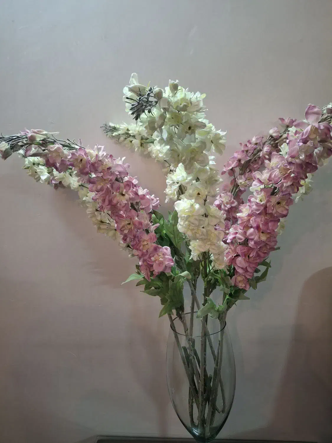 8 شاخه گل زیبا|گل مصنوعی|همدان, |دیوار