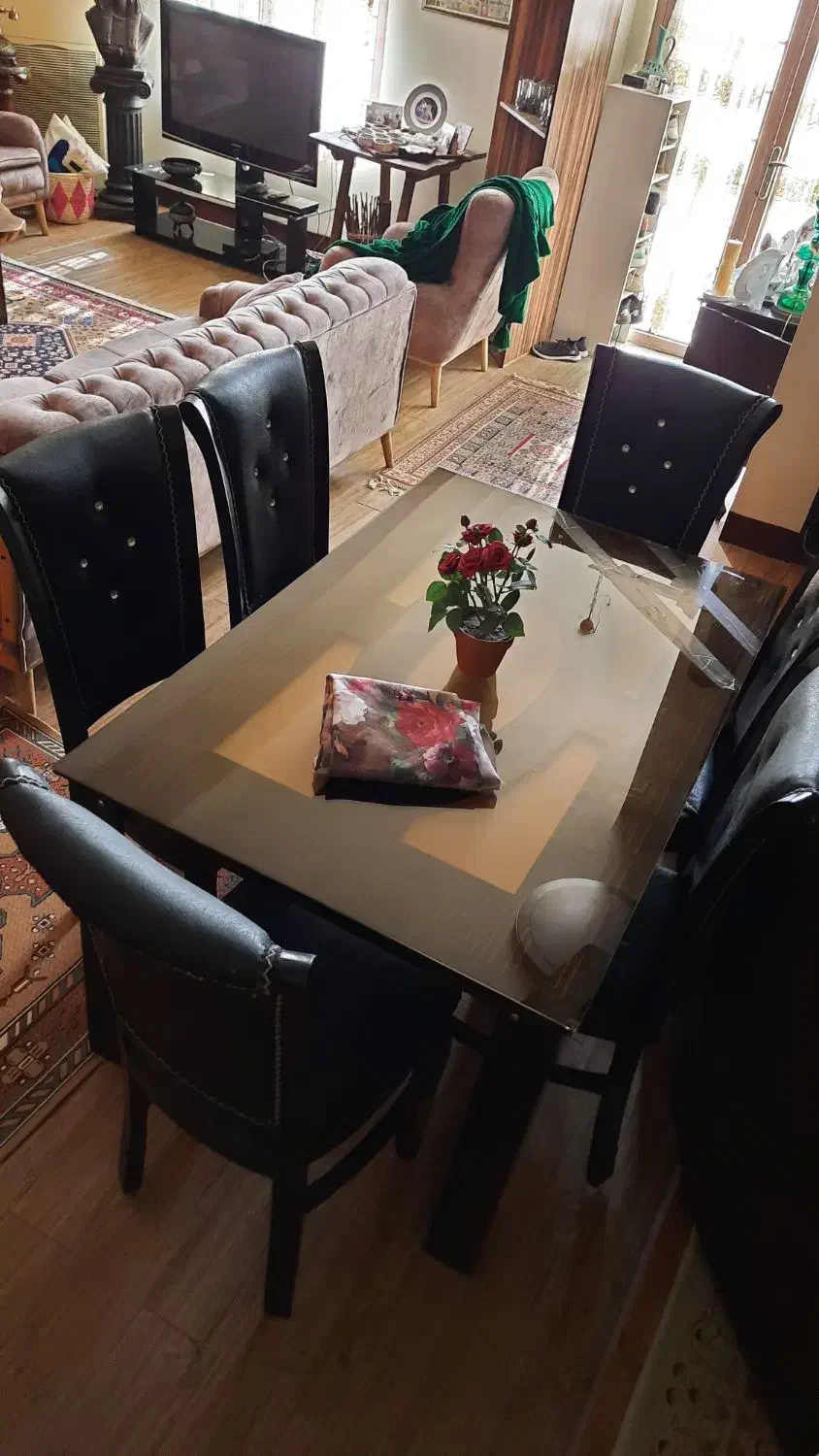 میز ناهارخوری ۶ نفره|میز و صندلی غذاخوری|برازجان, |دیوار