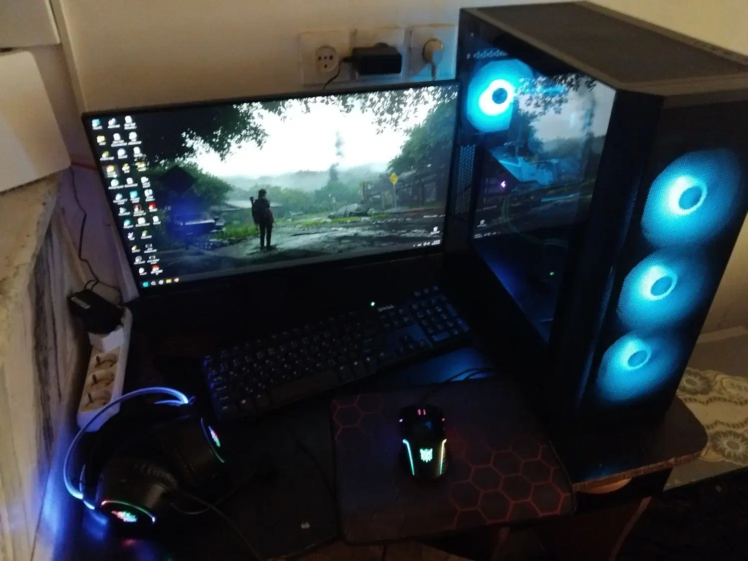 فروش سیستم گیمینگ|رایانه رومیزی|سنندج, |دیوار