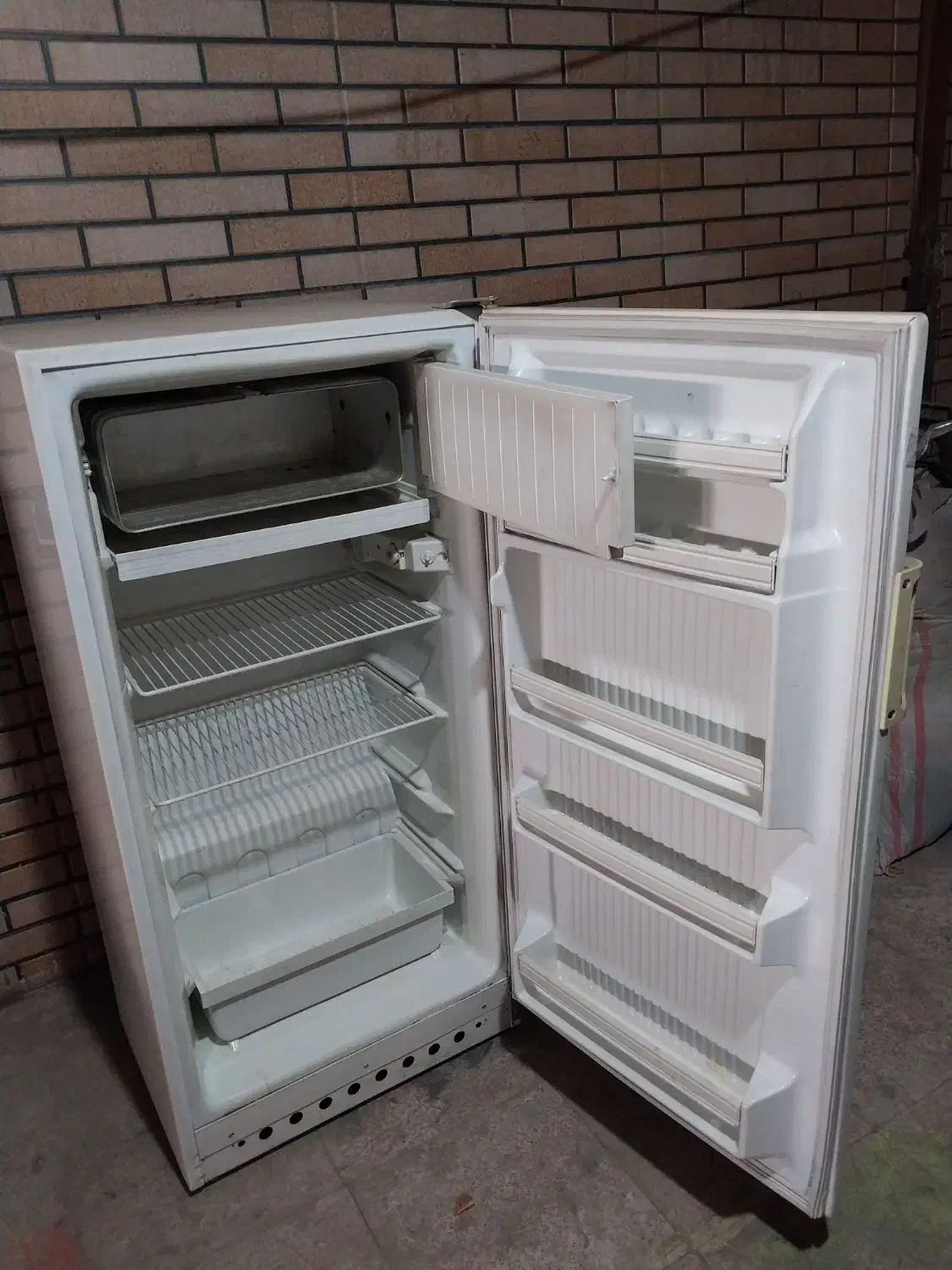 یخچال و فریزر|یخچال و فریزر|رباطکریم, شهرک صنعتی زوارهای|دیوار