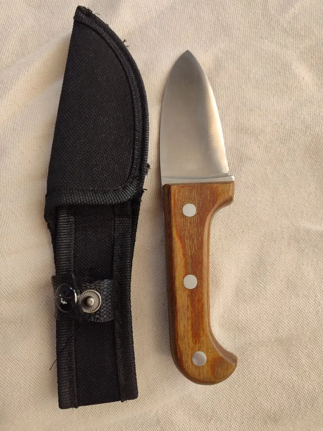 فروش فوری ۳ عدد چاقو|کلکسیون و سرگرمی|خمینی‌شهر, |دیوار