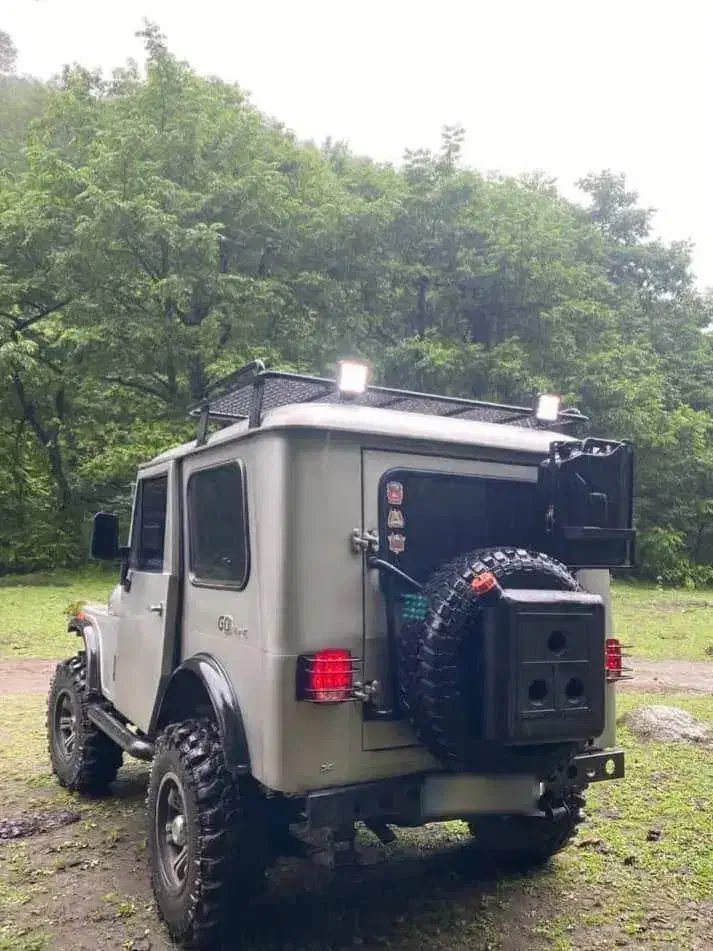 جیپ شهباز۵دنده|خودرو کلاسیک|نورآباد, |دیوار