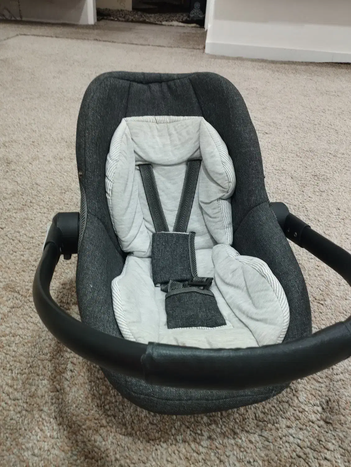 فروشی در حد نو|کالسکه و لوازم جانبی|شوش, |دیوار