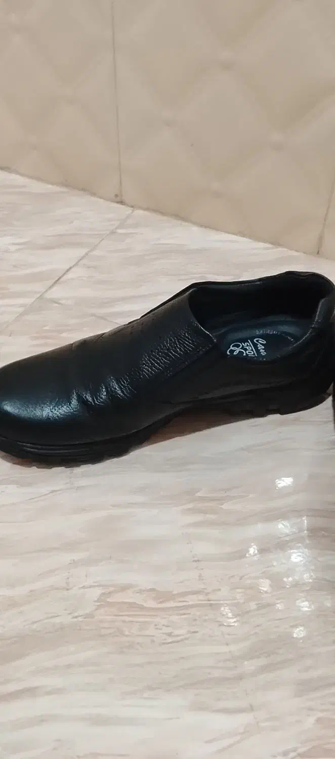 حراجی انواع کفش اصلی|کیف، کفش، کمربند|مشهد, شهید قربانی|دیوار