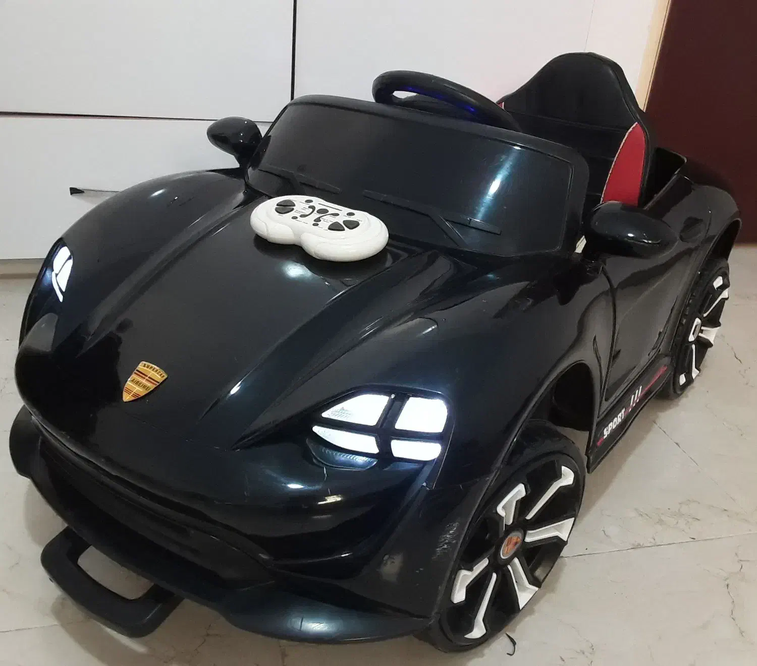 ماشین شارژی شاسی بلند گهواره ای در حدنو|اسباب‌بازی بچه|ماهدشت, |دیوار