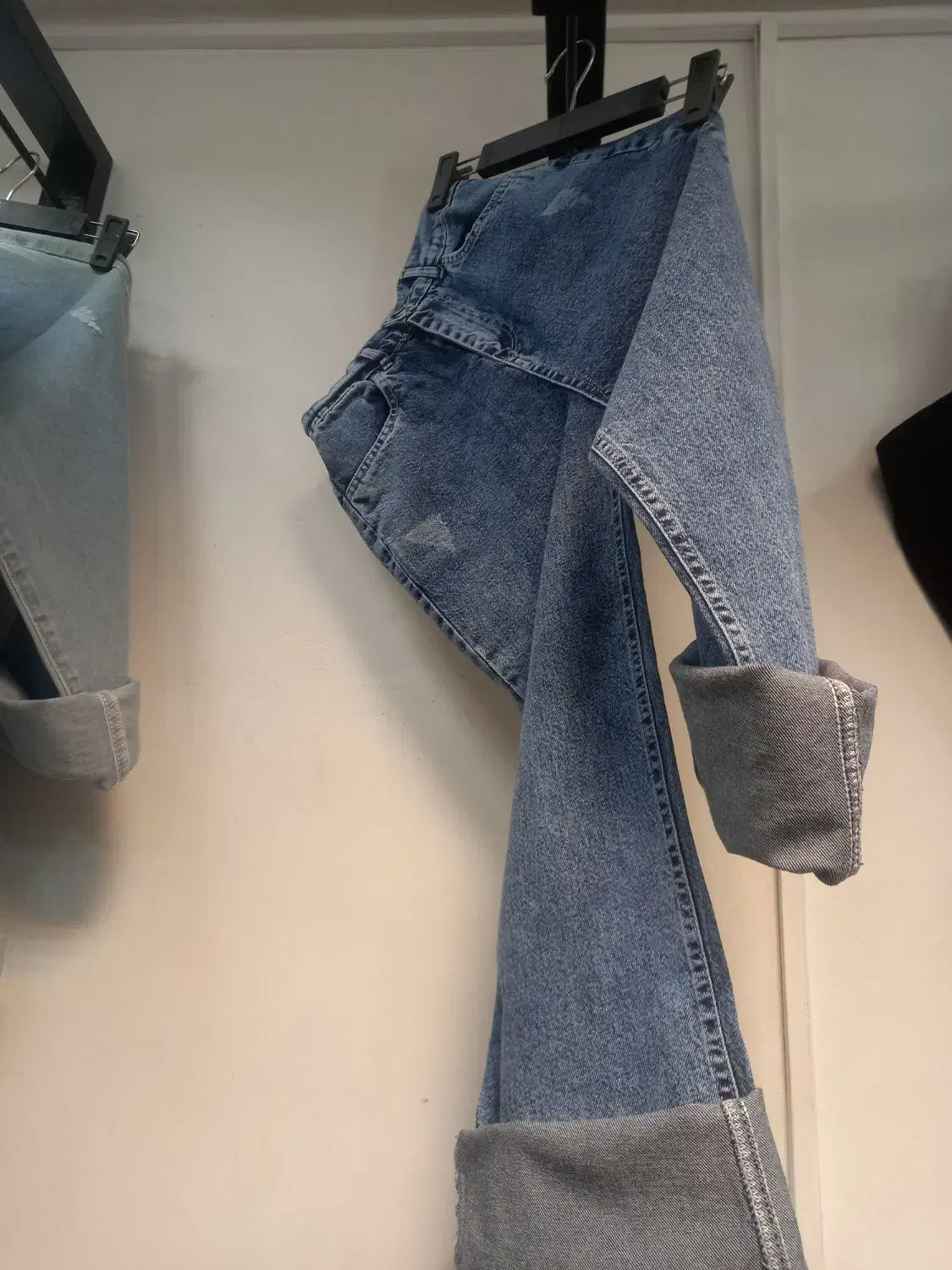 پوشاک|لباس|بومهن, |دیوار