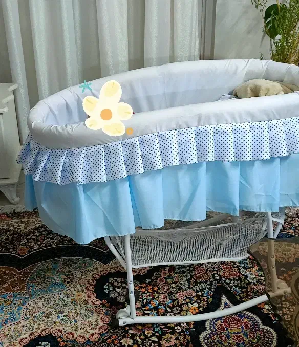 تخت گهواره ای نوزاد|تخت و صندلی بچه|قرچک, شهرک طلائیه|دیوار
