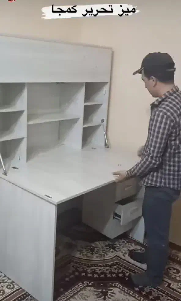 کمی جا تحریر|میز تحریر و کامپیوتر|یزد, |دیوار