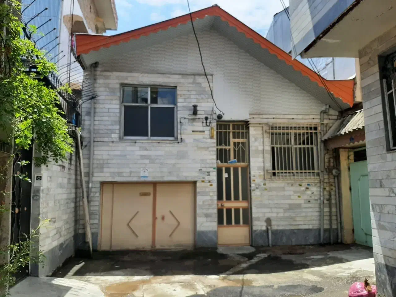 اجاره خانه|اجارهٔ خانه و ویلا|رشت, باهنر|دیوار